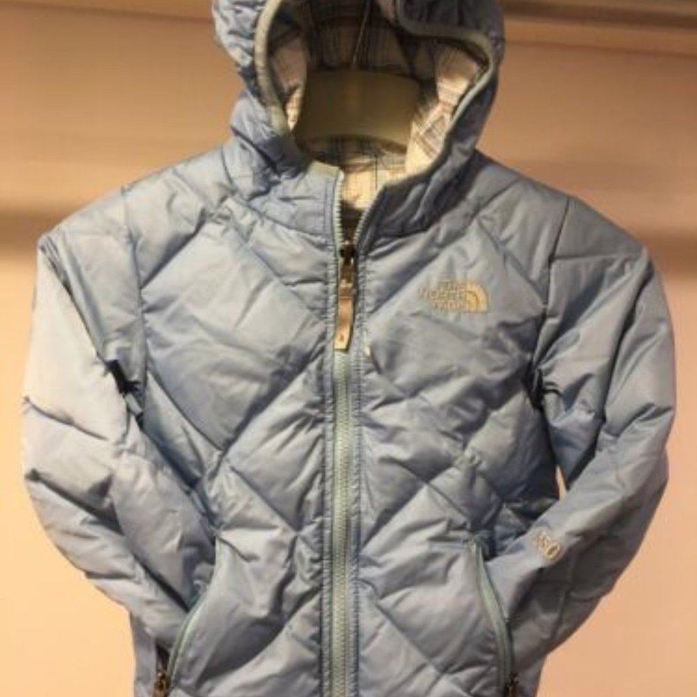 New with tags, authentic 
NORTH FACE **Reversible** Jacket for Kids!